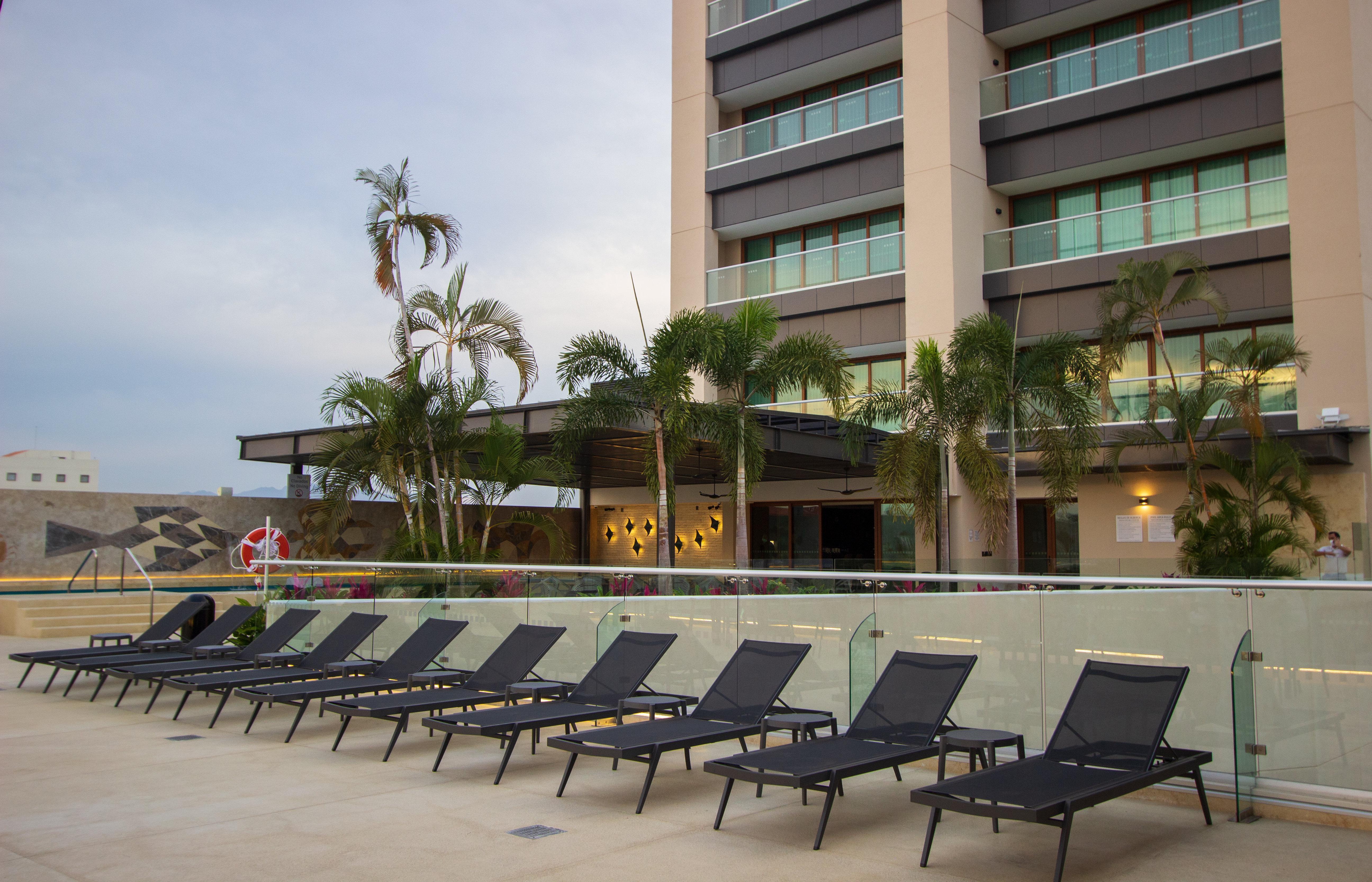 Holiday Inn & Suites - Puerto Vallarta Marina & Golf, An Ihg Hotel Ngoại thất bức ảnh